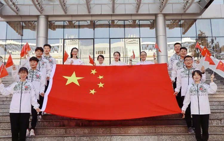 如果想要了解日本战国史及当时文化(大名武士及脔童)，应该去读什么书呢？